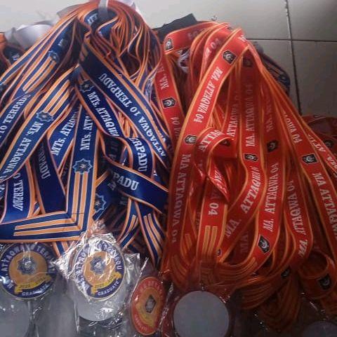 Medali wisuda / perpisahan / costume
