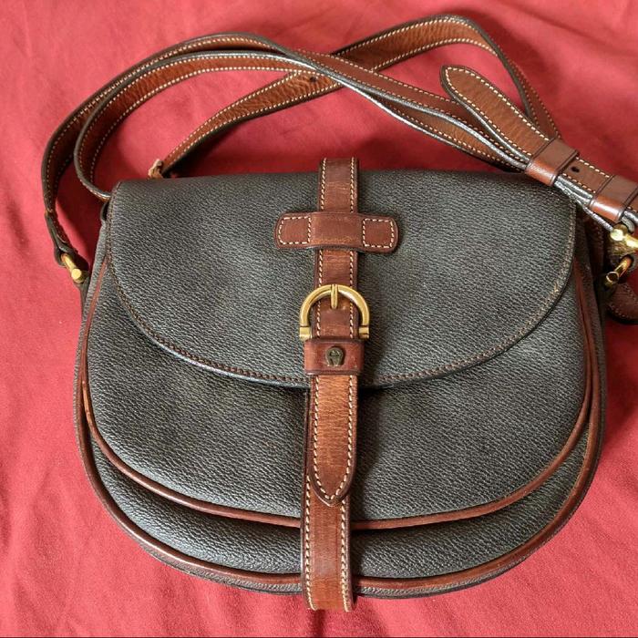 Aigner Woman bag year 2007  Original preloved by McAltonZ