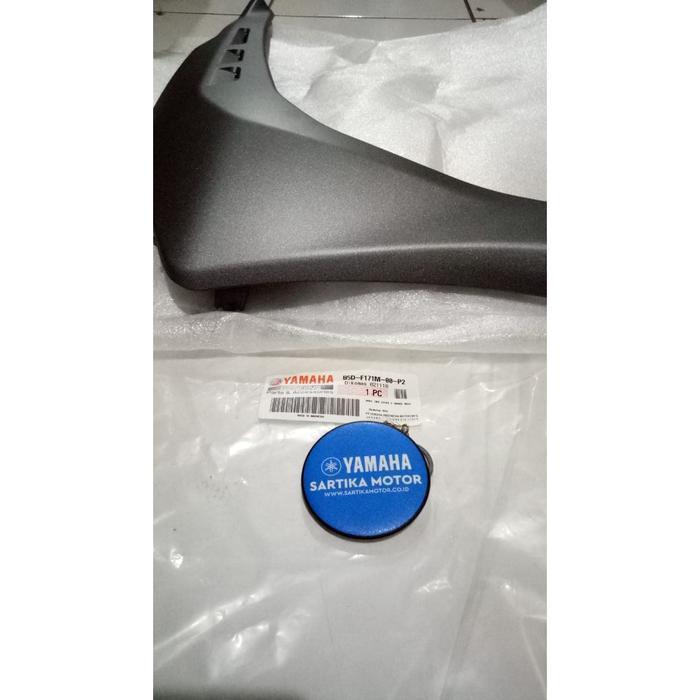 Original Mole Side Cover Yamaha Freego - KANAN
