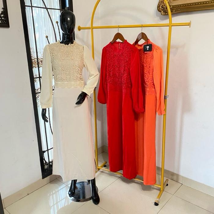 Gamis SNQ 88-563 Dada Brokat Kombinasi Kancing Bahan Sypon Mewah Murah