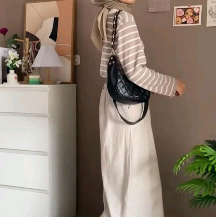 Cardigan Wanita Salur Waffle Crop Model Terbaru - Atasan Knitwear Baju Panjang Hitam Top Kancing Ruf