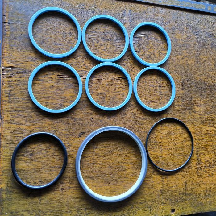 SEAL KIT CENTER JOINT PC200-7 SEALKIT CENTER JOINT PC200-7 SEAL CENTER JOINT PC200-7 SEAL ROTARY PC2