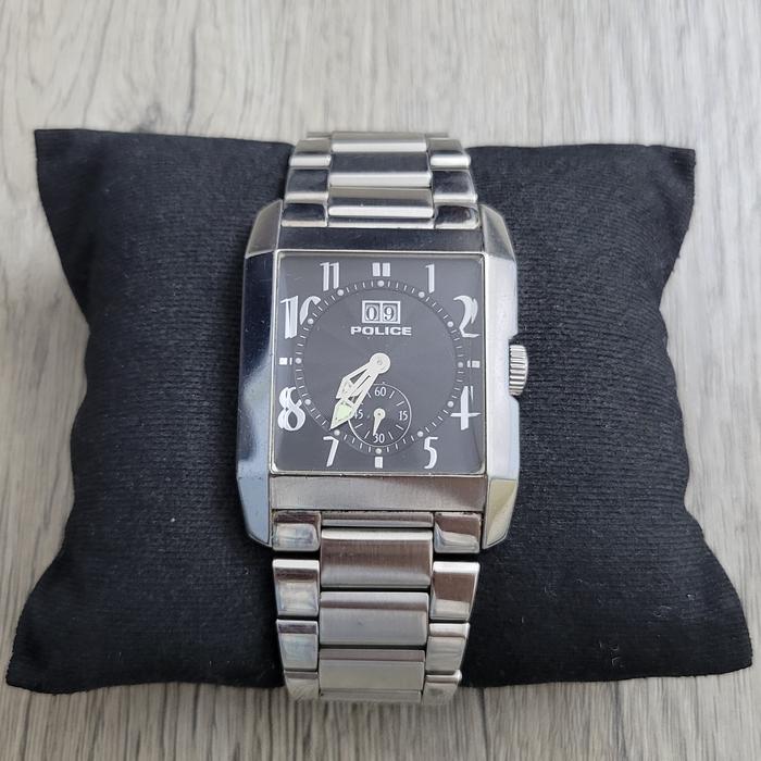 Jam Tangan Pria Police Timepieces Black Dial