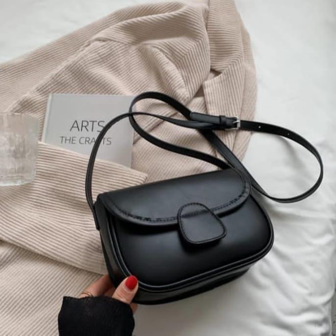 Spinoza Piola Sling Bag - Tas Wanita -Tas Selempang