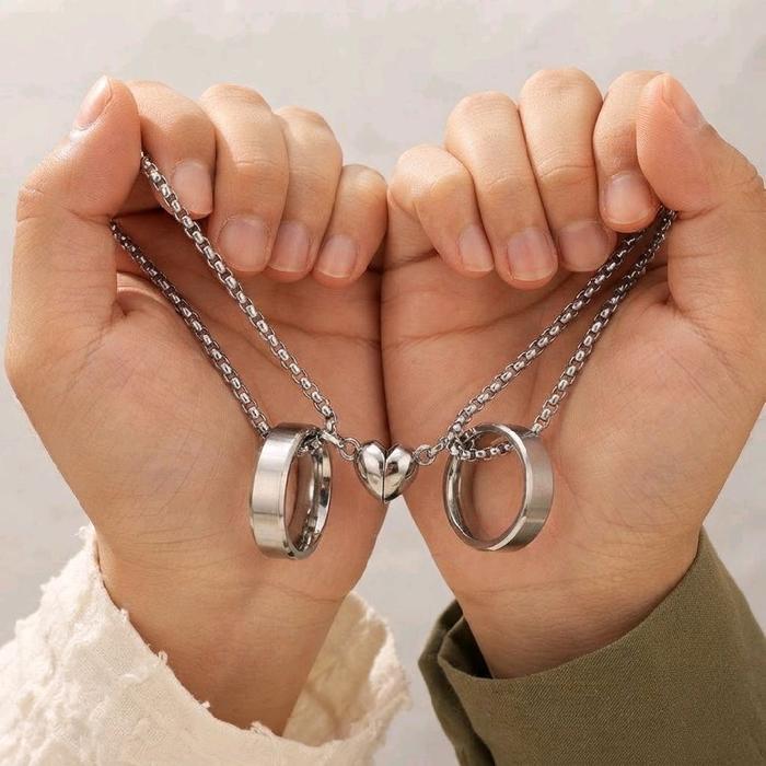 Kalung Couple Bestie & Pacar Magnet Love Titanium Original