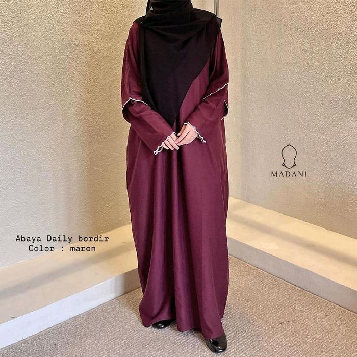 Madani TheLabel Abaya Daily Bordir Maron Rayon Twill Premium Mix Bordir Abaya Simple