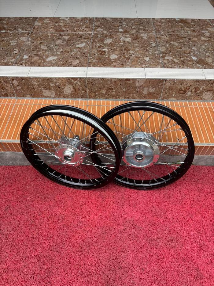 Paket Velg MX King 150 Tanpa Ban Velg Scarlet Ring 17 Roda Jari-Jari Semi Cacing MX King