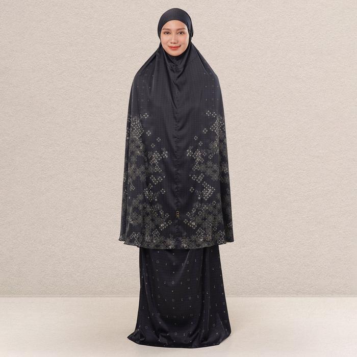 DOA  -  Mahira Prayer Robe