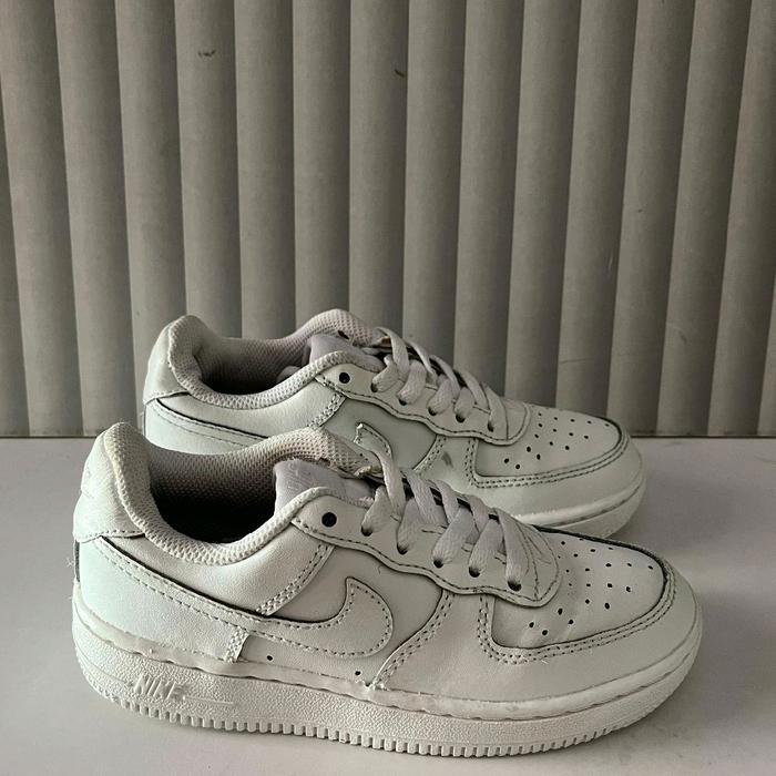 Sepatu Anak Second Original Nike Af1 Low White Size 28/17cm
