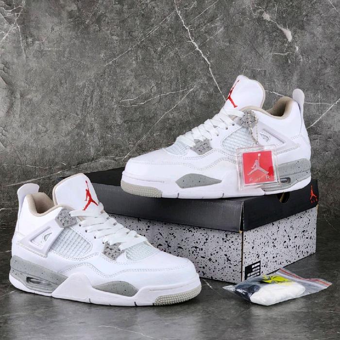 AIR JORDAN 4 RETRO WHITE OREO 100% BNIB