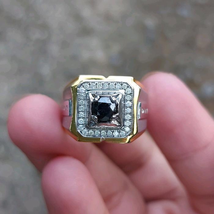Cincin Berlian Hitam Keliling Berlian Putih