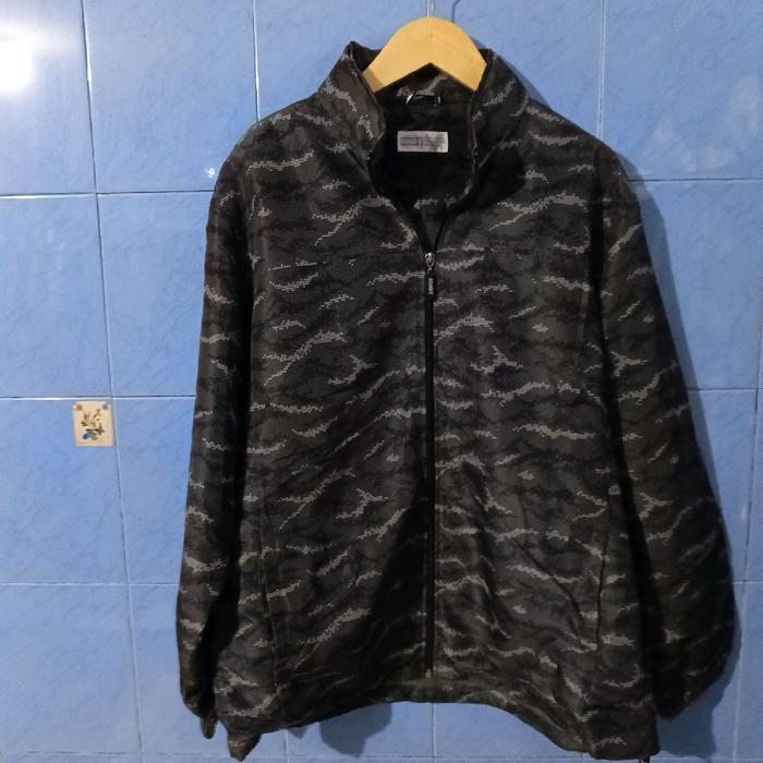jaket brand gerry cosby mulus