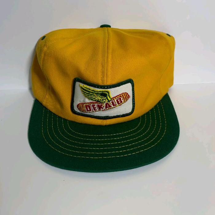 TOPI VINTAGE DEKALB LOGO BASIC