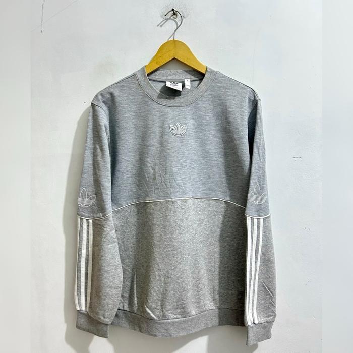 Crewneck “Adidas” Center Logo