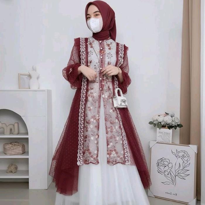 Outer kondangan_Wisuda_hanya outer_Sarah outer_bahan tule bordir_Motif brukat dan renda dapat beruba