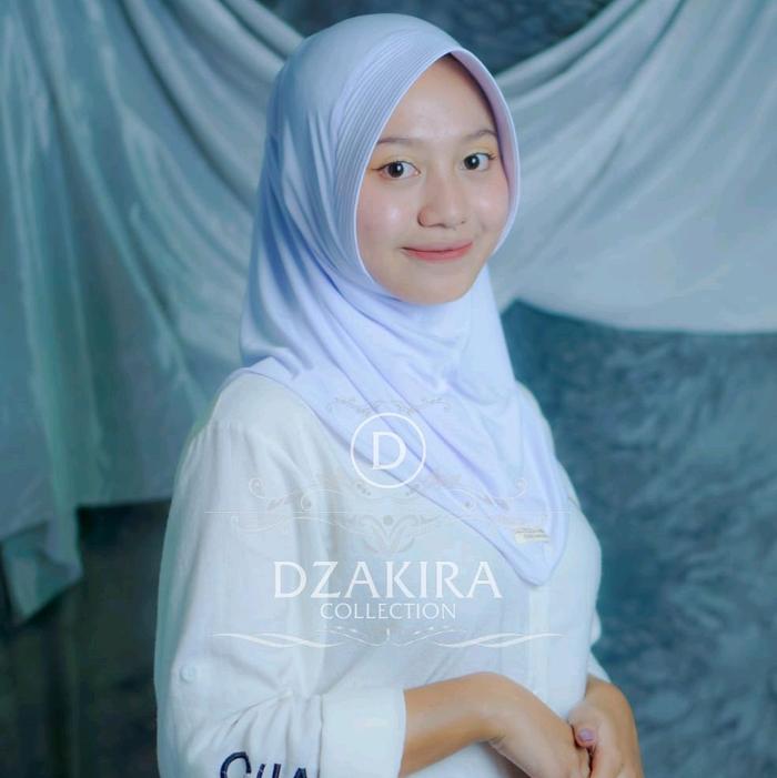 Hijab Dzakira sport instan