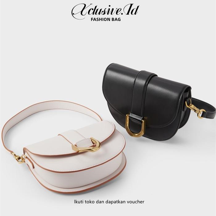 CK Gabine Saddle Bag Best Seller Tas Selempang Wantia 6602206006 Tas Selempang & Bahu Wanita
