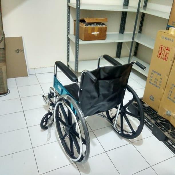 Kursi Roda Standard Rumah Sakit (Khusus Ekpedisi)