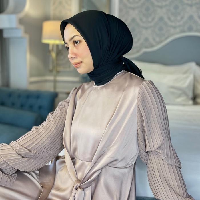 FIJRIA IMPORT BASIC PARIS [hijab segi empat, hijab paris premium, hijab paris, square hijab]