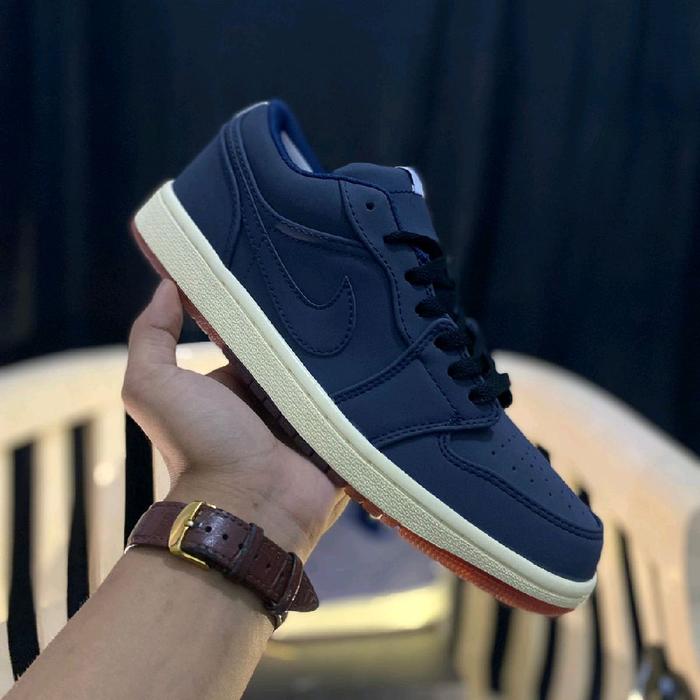 SEPATU SNEAKERES PRIA AJ 1 LOW golf kualitas tinggi Casual  Shoes
