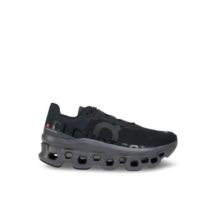 On cloud MONSTER FULL BLACK / SEPATU RUNNING ON CLOUD