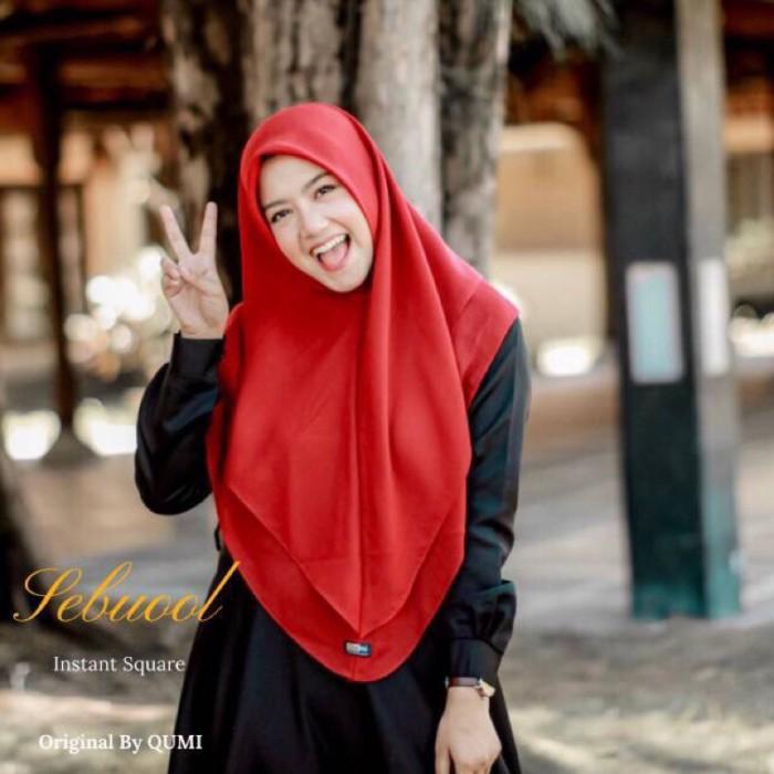 Hijab Instan Qumi Sebuool Rapi Sekali Tiup