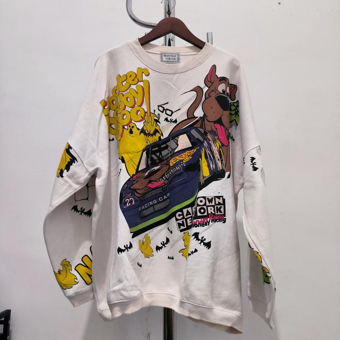 Vintage Cartoon Network Scooter Scooby Doo NASCAR White Crewneck (Oversize)