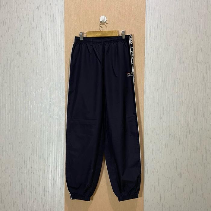 Celana Training Fila / Celana Training Pria & Wanita / Size 30-35