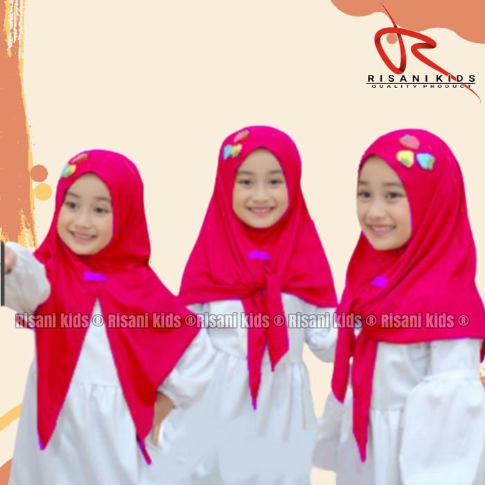 Segitiga Anak Stawberry Instan / Jilbab Segitiga Stawberi Jersey Anak / Instan HIjab Anak Perempuan