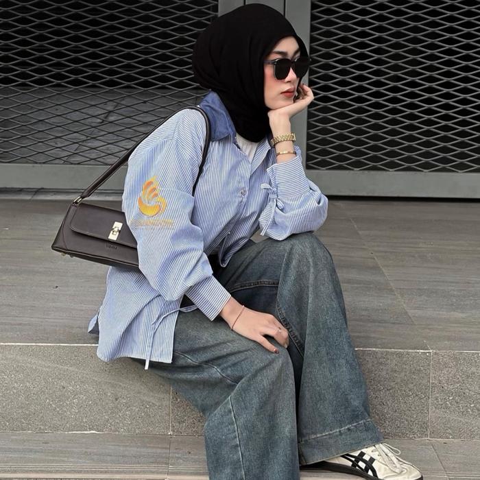 Nuna Shirt Cotton Salur Mix Denim - Kemeja Wanita Casual Kekinian