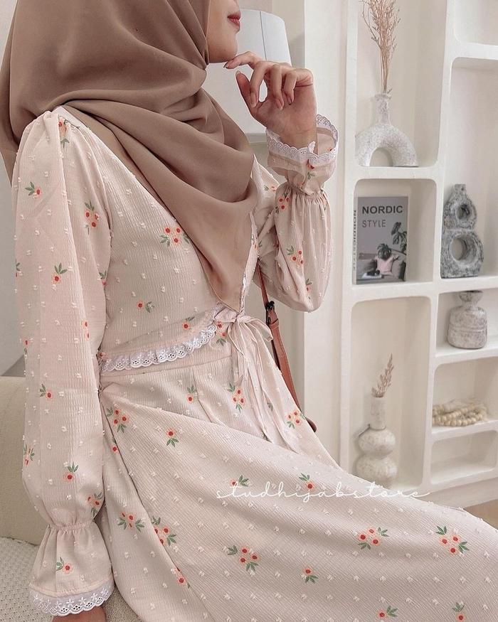 RAPUNDEL DRESS VINTAGE FLOWERS PASTEL COLLOR