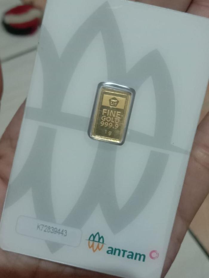 emas batangan 1 gram antam 24 karat 99,9%