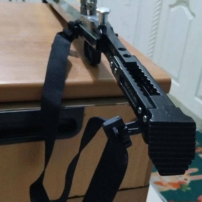 ketapel slingshot di lengkapi dengan laser panjang 80 cm