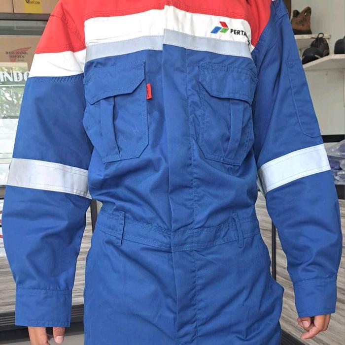 Coverall NOMEX DUPONT 6 Oz- One pieces (design kombinasi Pertamina) + YKK Zipper + Scotlight 3m
