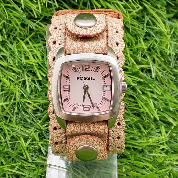 fossil vintage semi gaban strap leather unik | jam tangan wanita unik