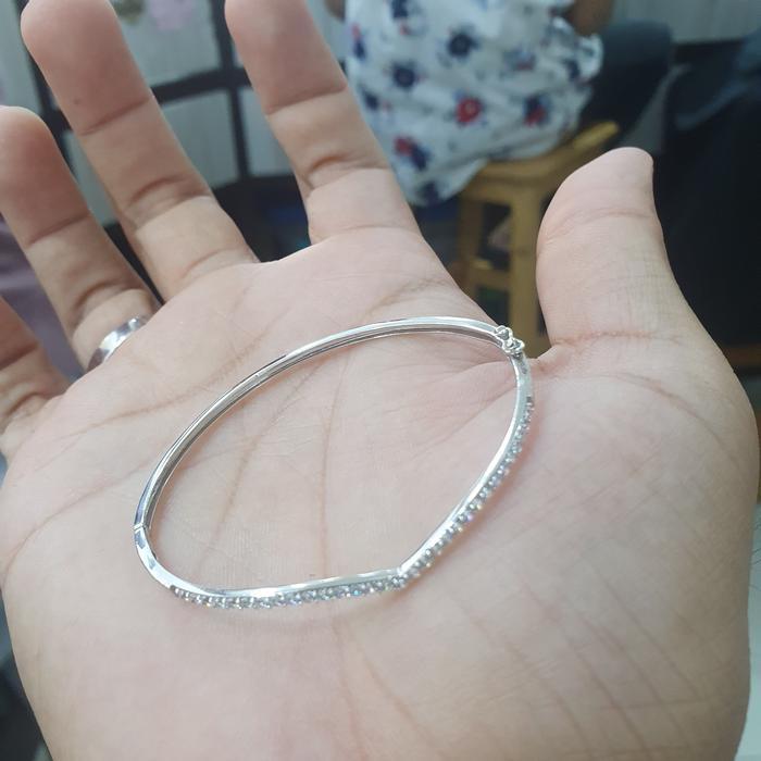 gelang bangle bangle aurel putih vtring emas