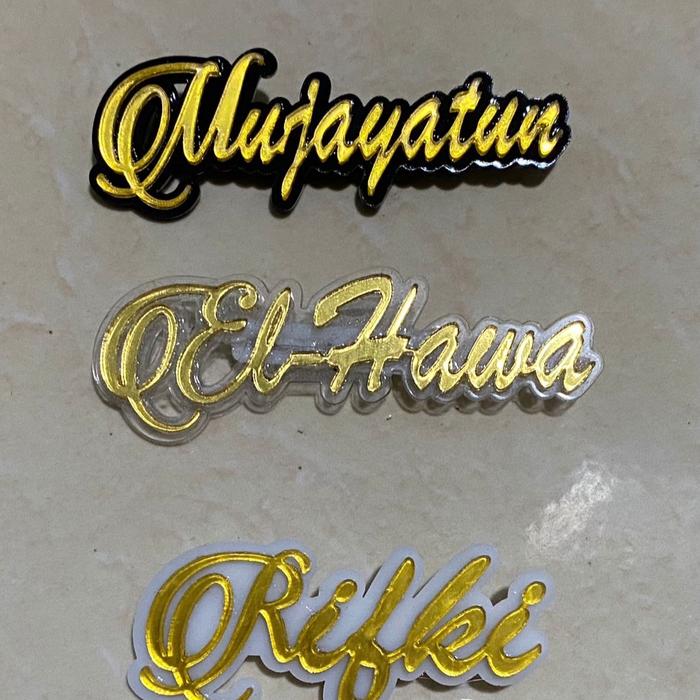 Bros nama custom/nama dada custom Akrilik Gold