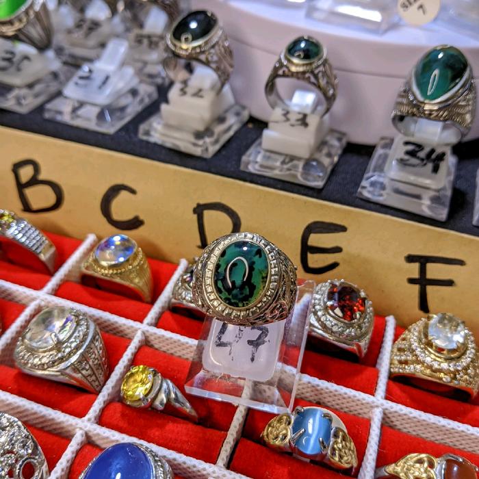 cincin bacan doko super giwang