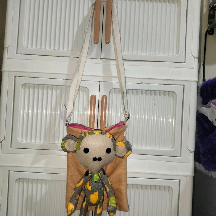 tas ransel mini boneka monyet motif pisang