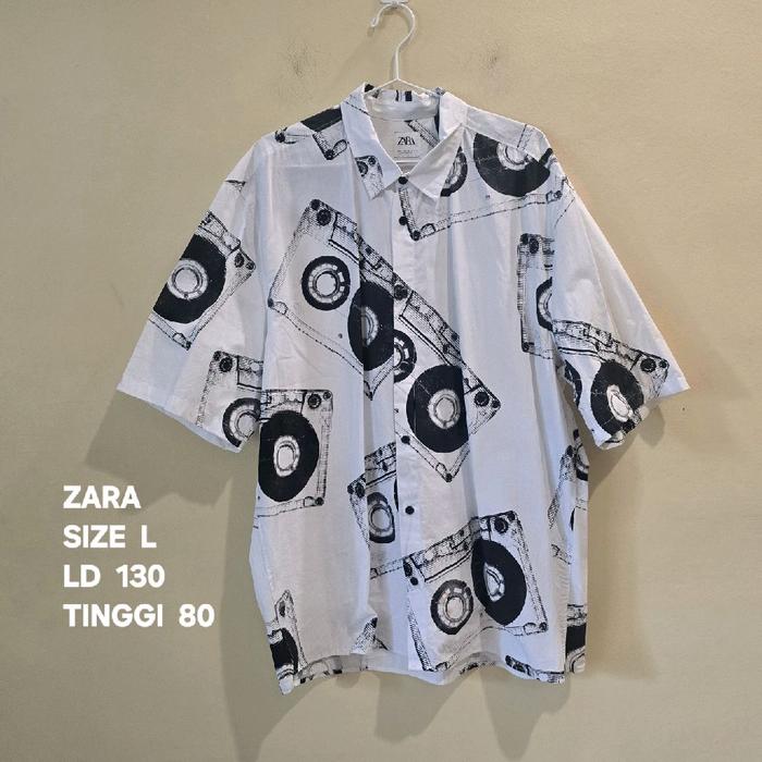 z68. (Preloved Like New) ZARA Kemeja Santai Pria Authentic