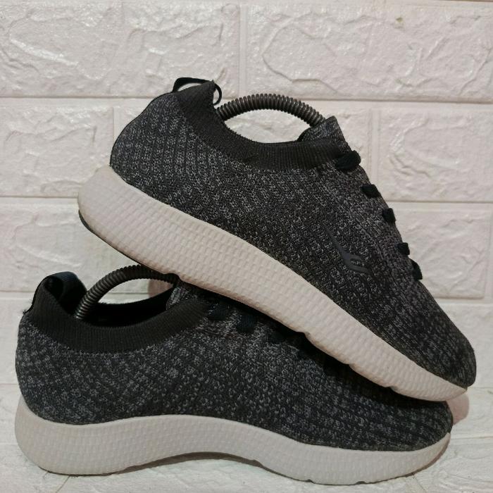 Sepatu Sneakers Prospecs Step Wing Grey size - 41