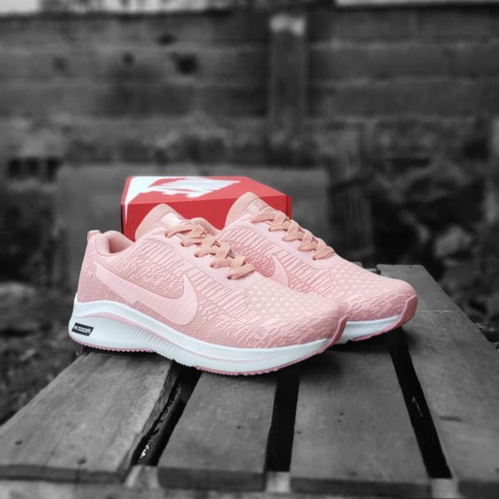 Sepatu Olahraga Nike Zoom Wanita Sneaker Senam Zumba Aerobik