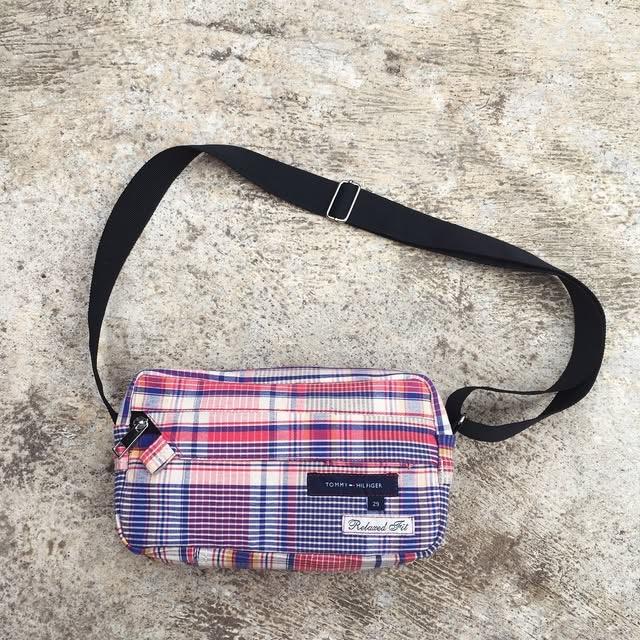 Tommy SlingBag Motif Flanel Upcycle Tas Selempang dengan Desain Plaid Warna Cerah