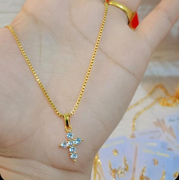 kalung rantai italy  liontin salib