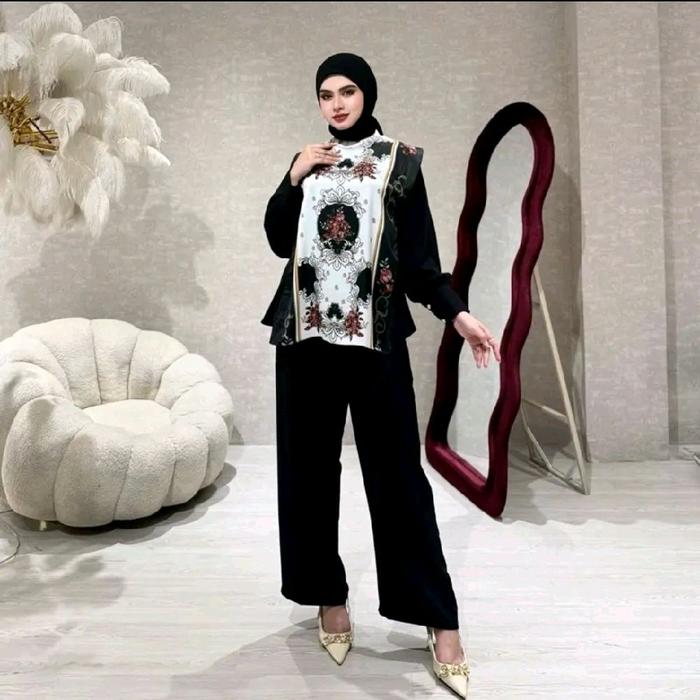 READY SET CELANA Shellasaukia Baju Setelan Muslim Wanita Dewasa Remaja Atasan Tunik Nyaman Panjang M