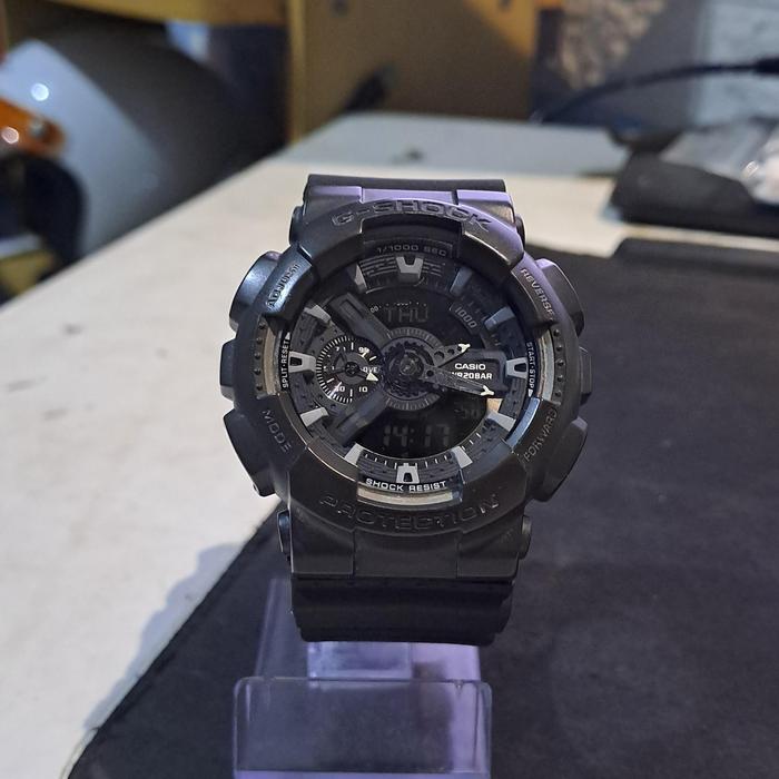 Casio G-Shock GA-110C MINUS - Jam Tangan BEKAS