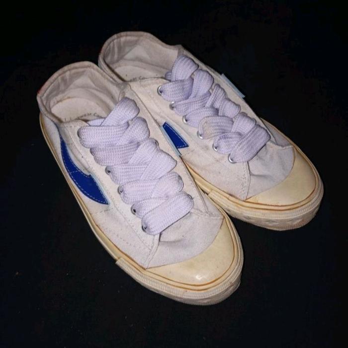 Sepatu Compass Gazelle Low Series White & Blue Unisex Size 43 Second
