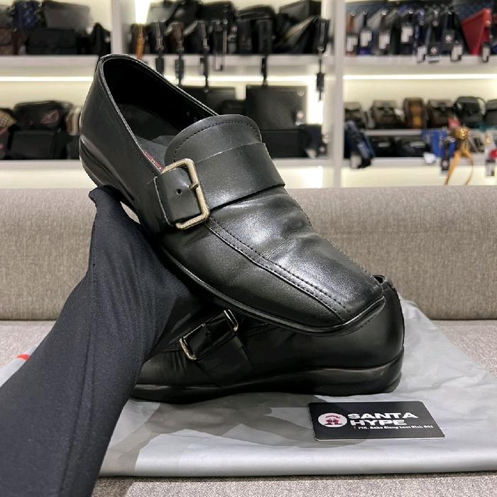 Prada Logo Loafers ......