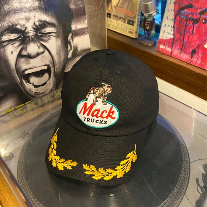 Mack Trucks Dogs Black - Caps Topi Hats Snapback
