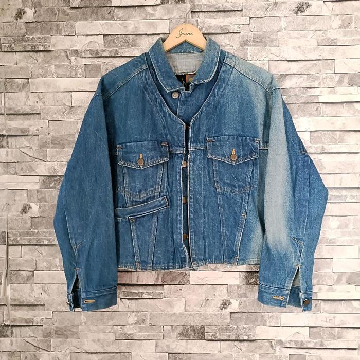 ( size m ) jaket jeans Michiko koshino London Avant Garde denim jacket archived piece